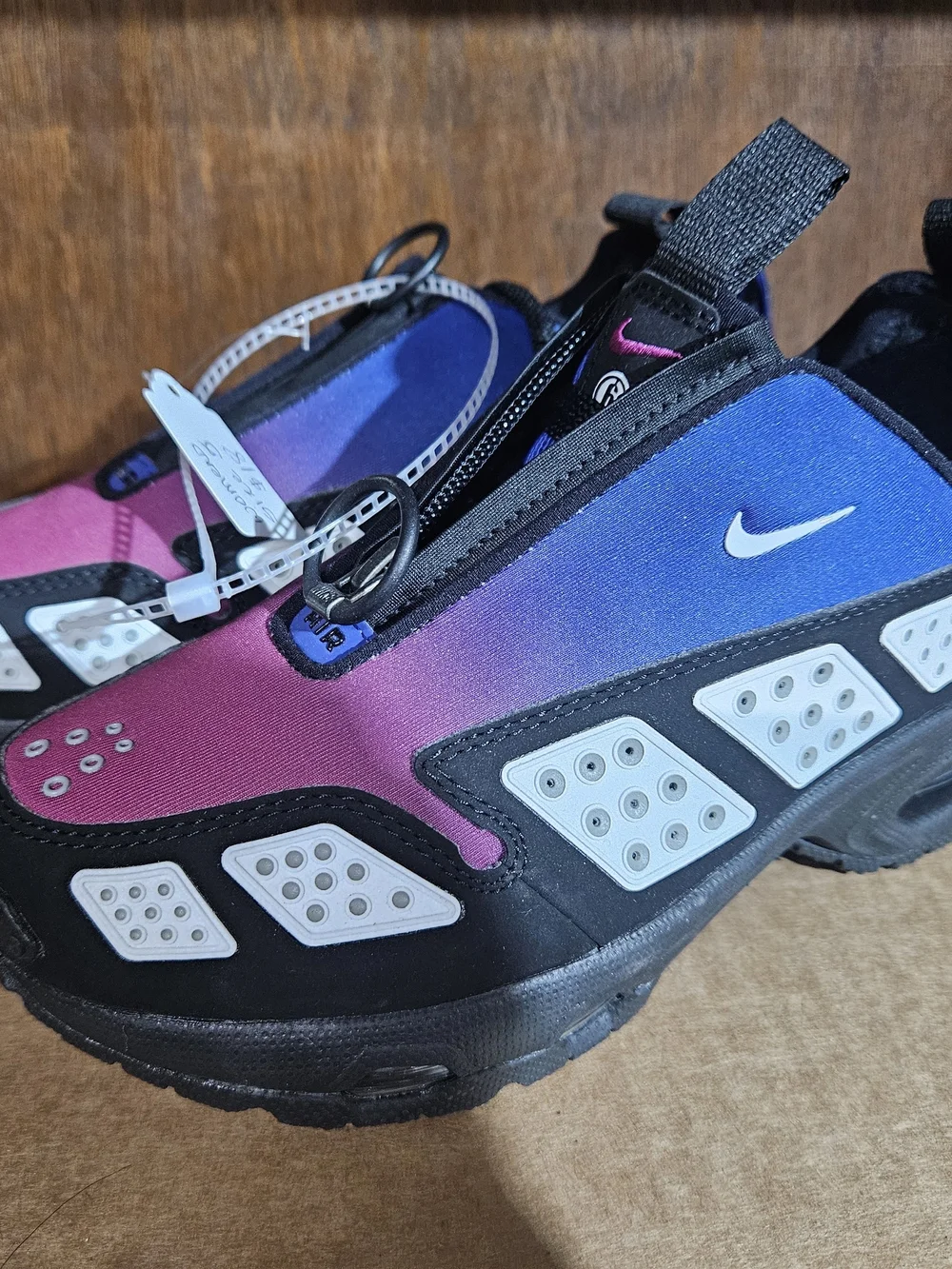 Nike Womens Gradient Pink Blue Sneakers